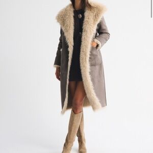 Reversible vegan suede long coat - Abercrombie Medium NEW